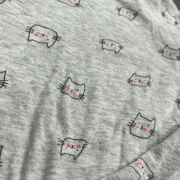 🦋5/10 Old Navy Kitty Long Sleeve - Picture 3 of 4